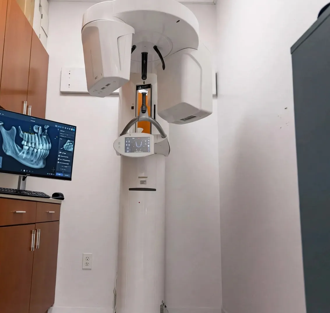 3D dental imaging scanner in treatment room at Centre Dental in New York, NY